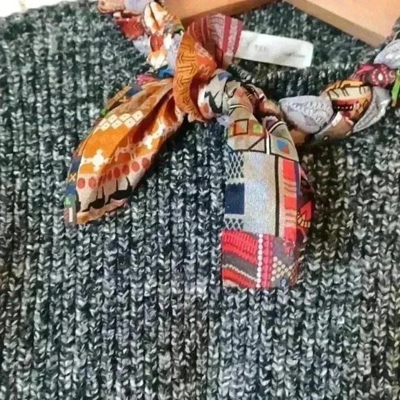 Mill& I GIRL'S Winter Sweater - Picture 6 of 8